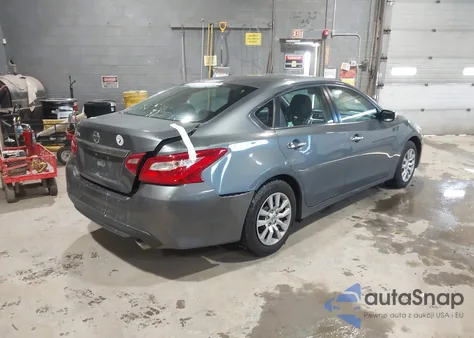 2017 Nissan Altima 2.5 S z USA, uszkodzony, nr VIN 1N4AL3AP6HN349399